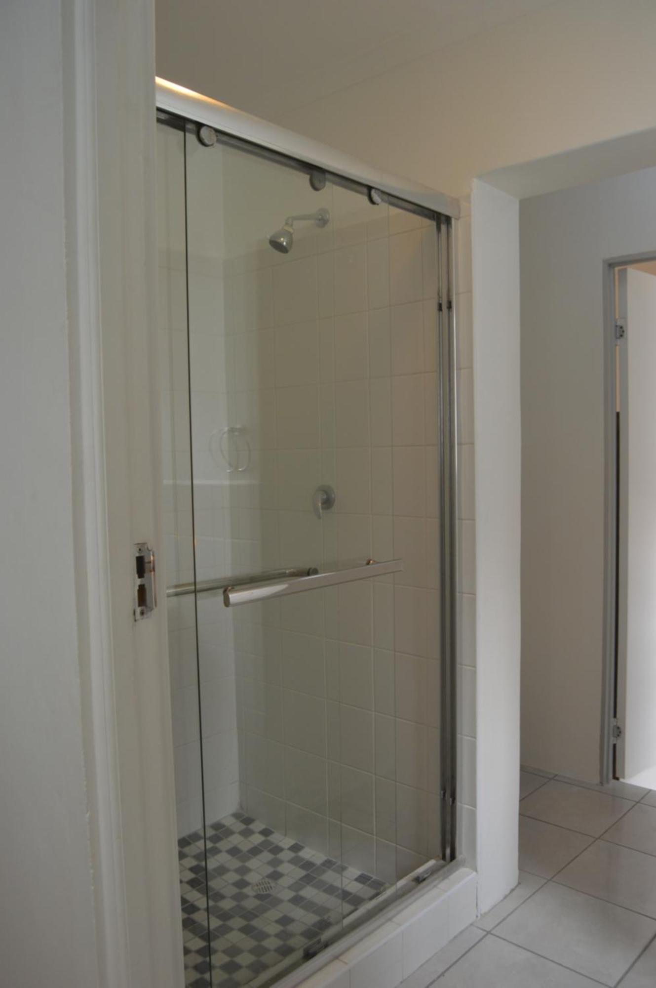 Oasis - Renovated - Queen Extra Length Bed Cape Town