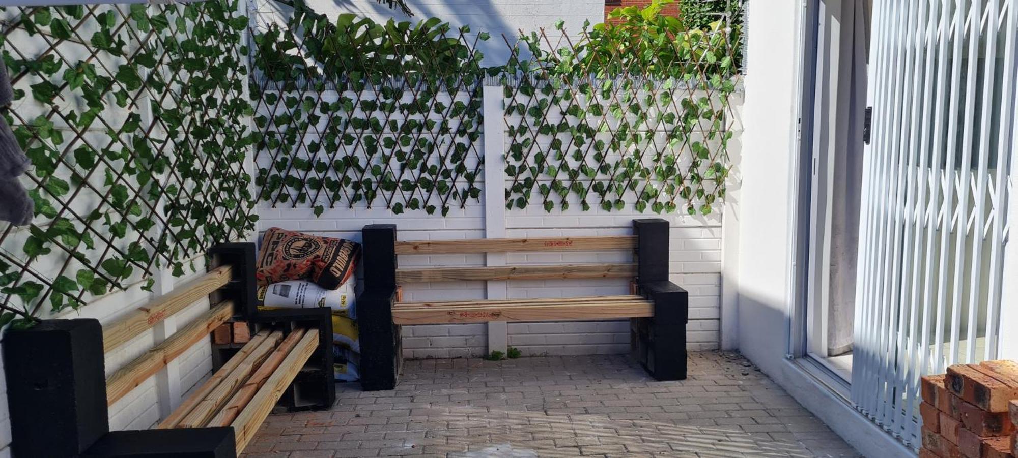 Oasis - Renovated - Queen Extra Length Bed * Cape Town